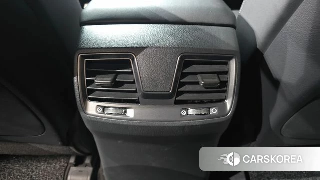 Ssangyong The New Rexton Sports Cannes id 4567444 из Кореи 20