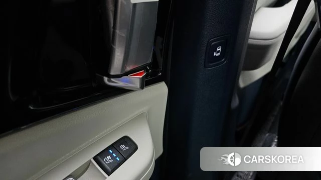 Kia The New Carnival 4th Generation id 4349211 из Кореи 20