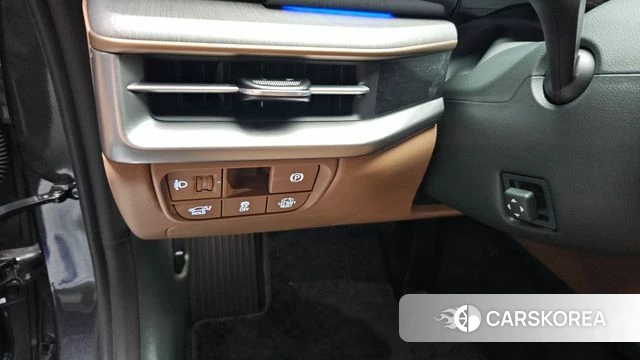 Hyundai Grandeur Hybrid (GN7) id 4700435 из Кореи 20