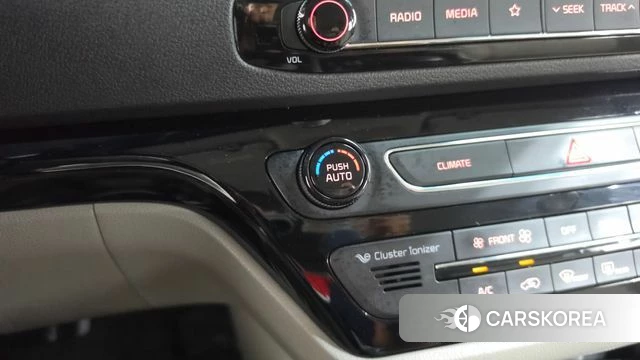 Kia The New Carnival id 4620361 из Кореи 20