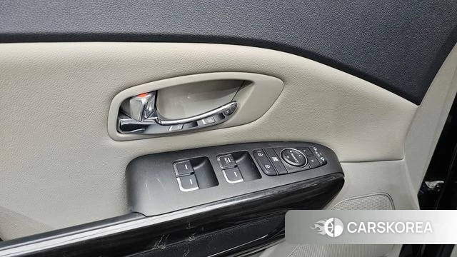 Kia The New Carnival id 4362720 из Кореи 20