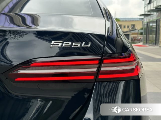 BMW 5 series id 4348591 из Китая 20