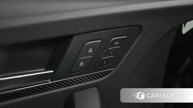Audi SQ5 (FY) id 4409113 из Кореи 20