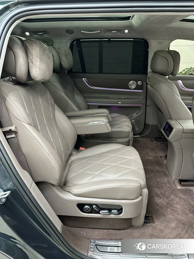 AITO Ask the world M9 id 3993397 из Китая 20