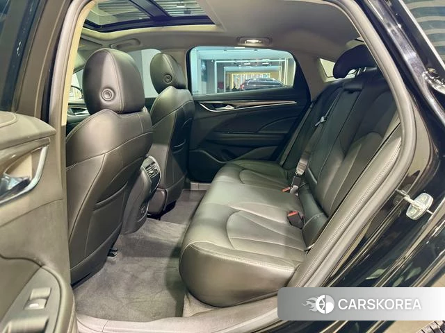 Buick Lacrosse id 3804909 из Китая 20