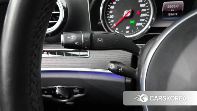 Mercedes-Benz E-Class W213 id 4344951 из Кореи 20