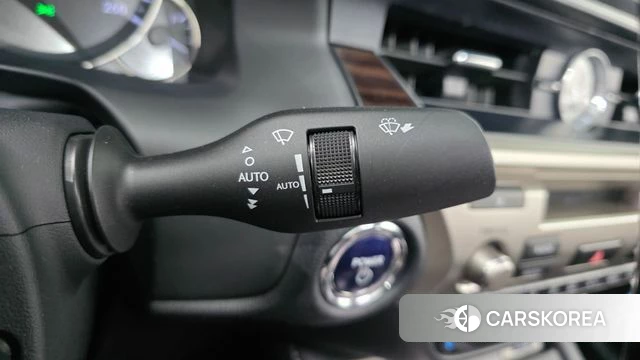 Lexus New ES300h id 4311116 из Кореи 20