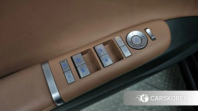 Hyundai Grandeur Hybrid (GN7) id 4280971 из Кореи 20