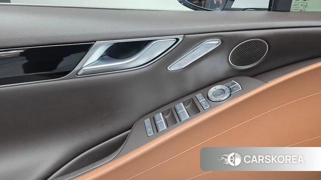 Genesis G80 (RG3) id 4488260 из Кореи 20