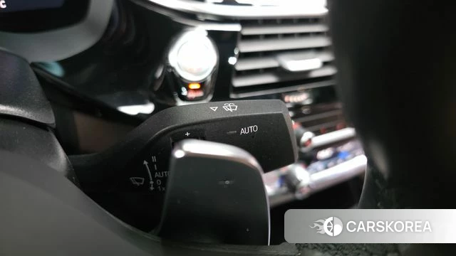 BMW 5 Series (G30) id 4579413 из Кореи 20
