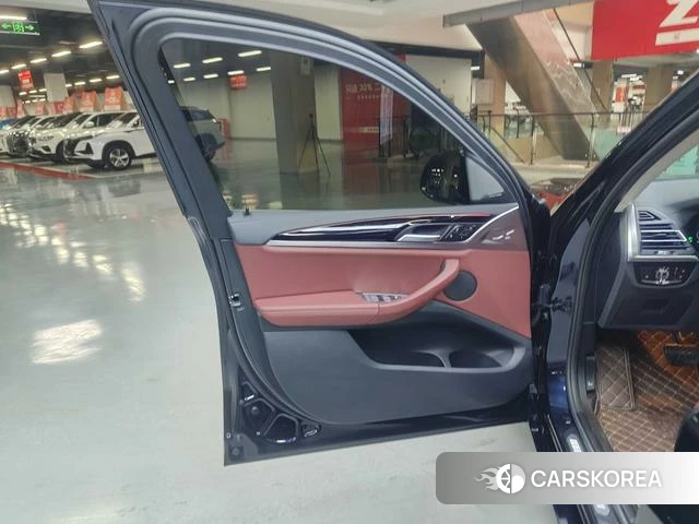 BMW X3 id 4328475 из Китая 20