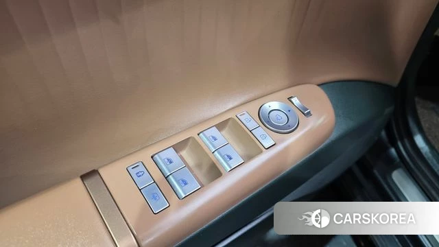 Hyundai Grandeur Hybrid (GN7) id 4656122 из Кореи 20