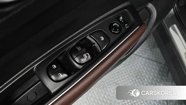 Renault Korea (Samsung) The New QM6 id 4557244 из Кореи 20