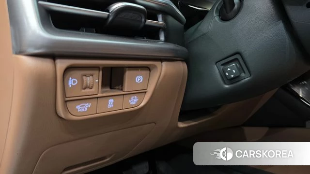 Hyundai Grandeur Hybrid (GN7) id 4194535 из Кореи 20