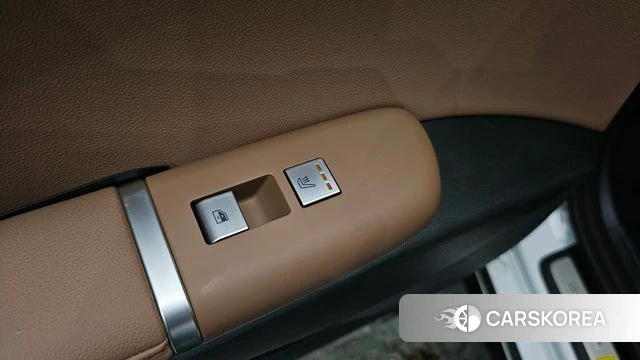 Hyundai Grandeur Hybrid (GN7) id 4681495 из Кореи 20