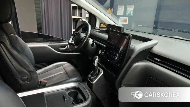 Hyundai Staria id 4757888 из Кореи 20