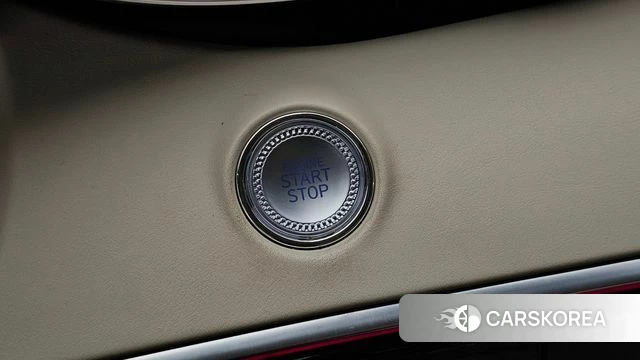 Genesis GV70 id 4463908 из Кореи 20