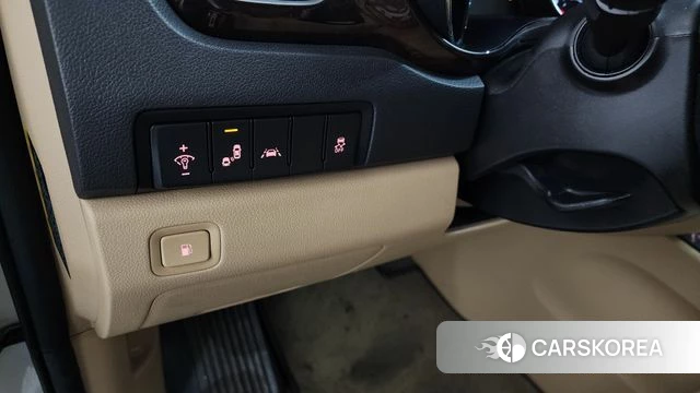 Kia The New Carnival id 4251072 из Кореи 20