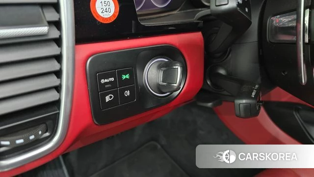 Porsche Cayenne (PO536) id 4585102 из Кореи 20