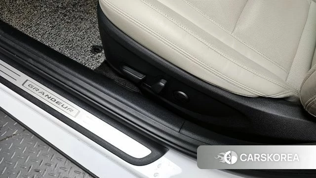 Hyundai The New Grandeur IG Hybrid id 4244364 из Кореи 20