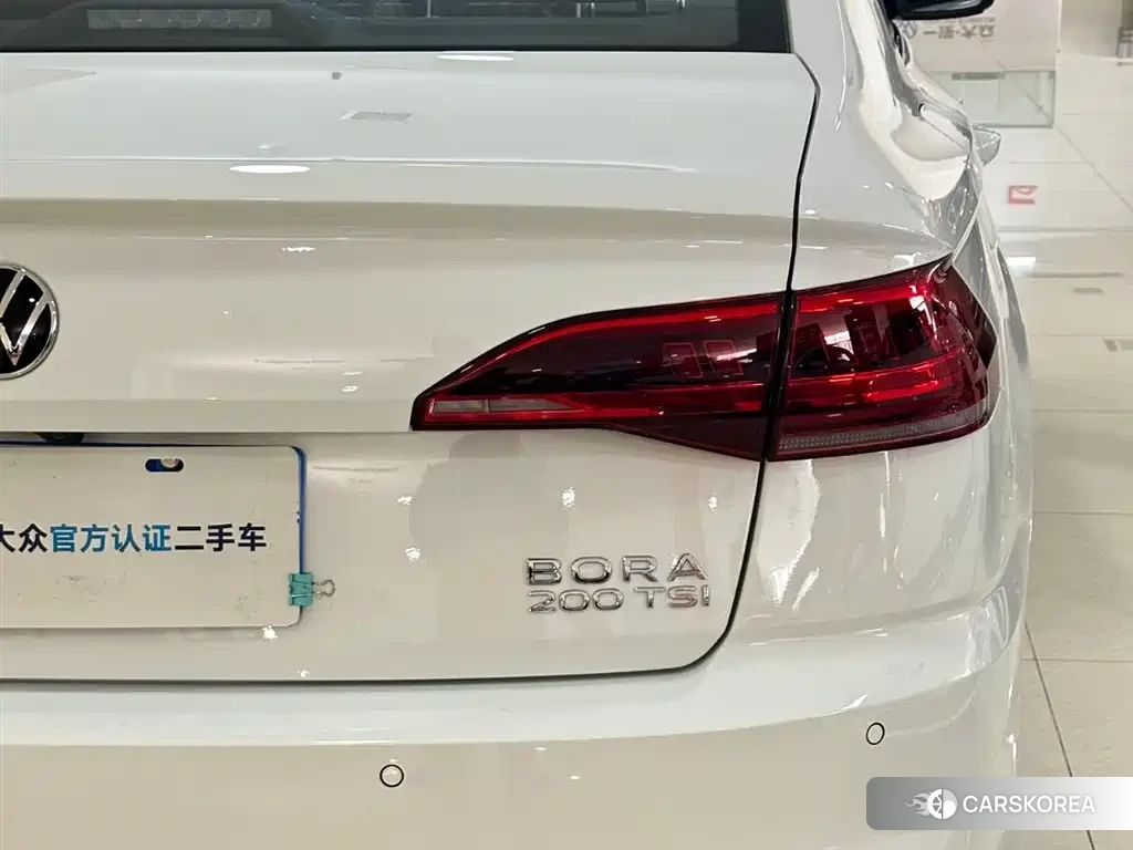 Volkswagen Bora id 4570738 из Китая 20