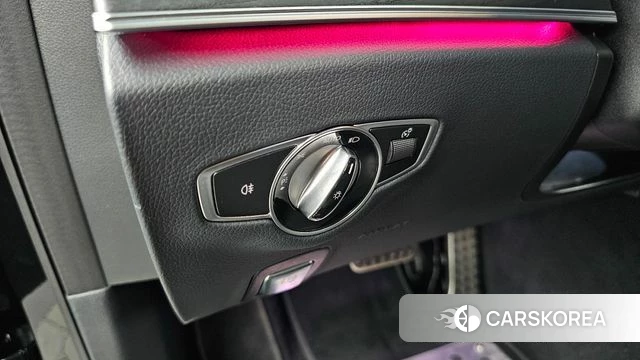 Mercedes-Benz E-Class W213 id 4675346 из Кореи 20
