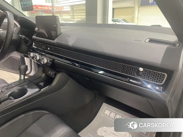 Honda Civic id 4299599 из Китая 20