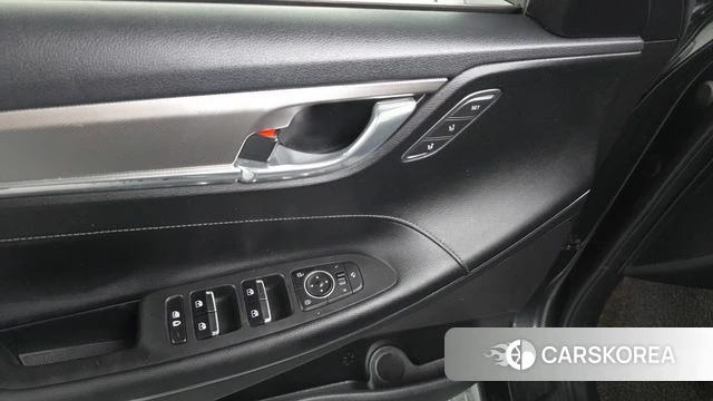 Hyundai The New Grandeur IG Hybrid id 4268372 из Кореи 20