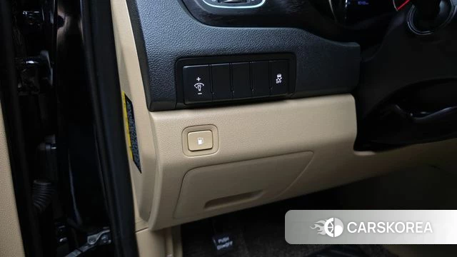 Kia The New Carnival id 4684141 из Кореи 20