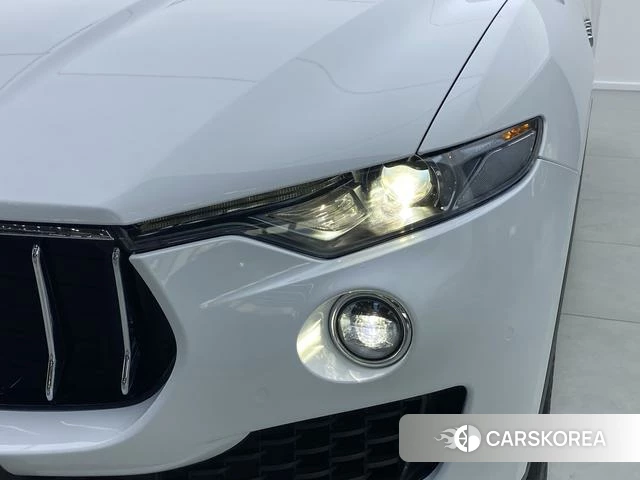Maserati Levante id 3856227 из Китая 20
