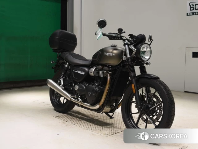 Проданный Triumph STREET TWIN id 4011832 из Японии, фото 20