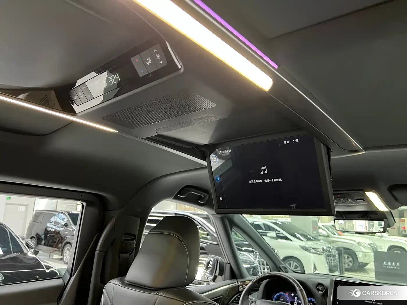 Toyota Elfa id 4606841 из Китая 20