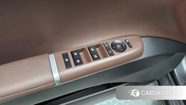 Hyundai Grandeur Hybrid (GN7) id 4848042 из Кореи 20