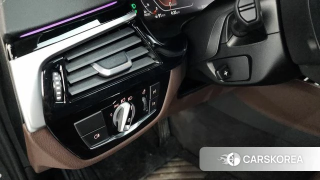 BMW 5 Series (G30) id 4195500 из Кореи 20