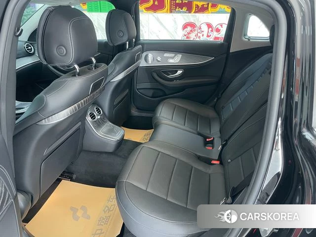 Mercedes-Benz E-class id 3890515 из Китая 20