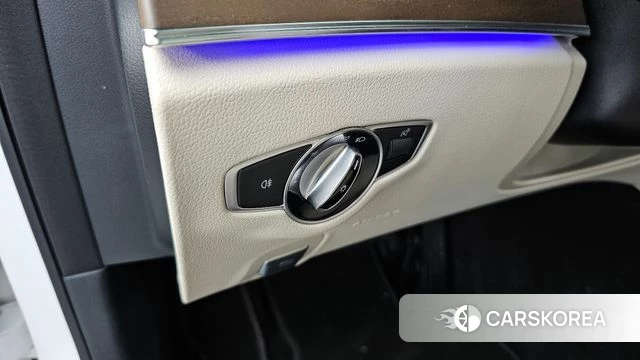 Mercedes-Benz E-Class W213 id 4561966 из Кореи 20