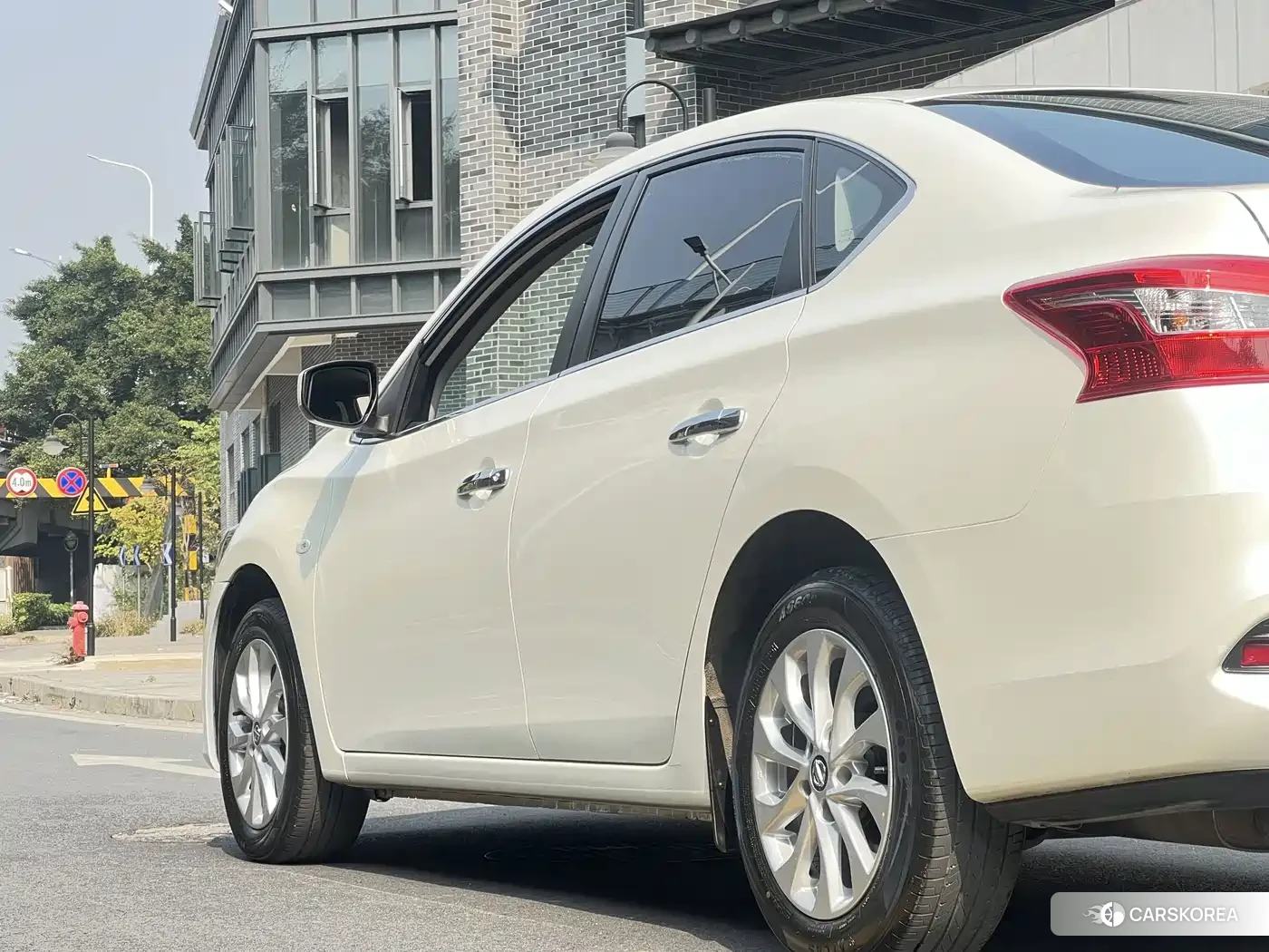 Nissan Sylphy id 4644387 из Китая 20