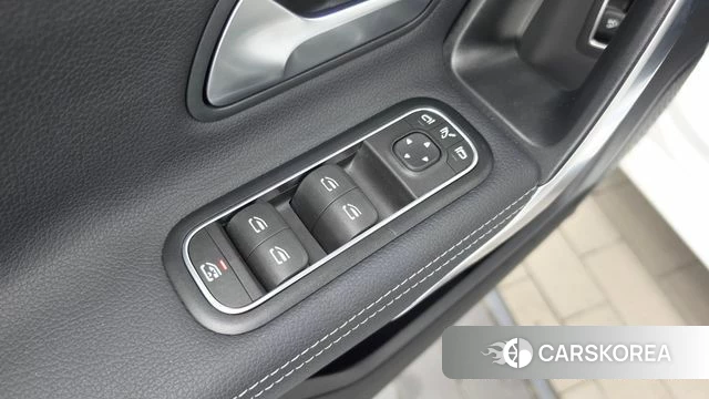 Mercedes-Benz A-Class W177 id 4758181 из Кореи 20