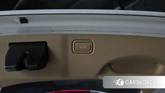 Kia The New Carnival id 4693841 из Кореи 20