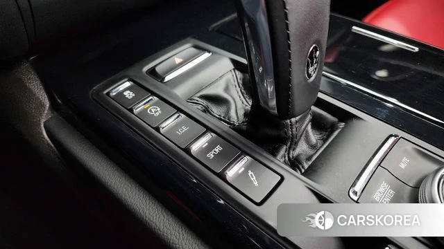 Maserati Ghibli id 4428917 из Кореи 20