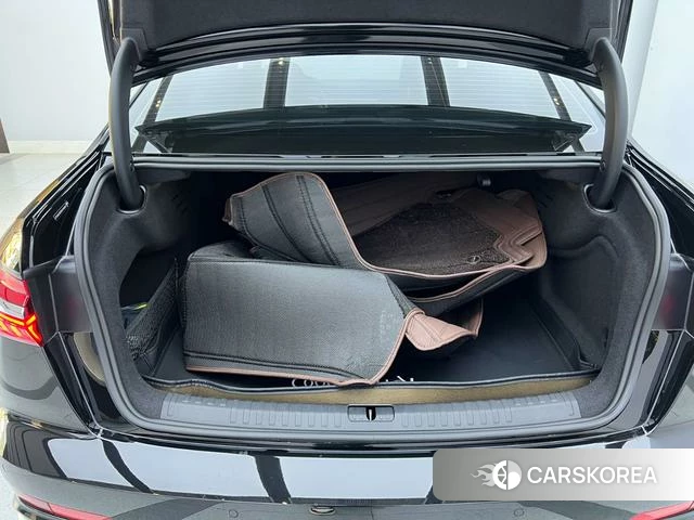 Audi A6L id 4335778 из Китая 20