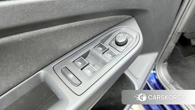 Volkswagen Golf 8th Generation id 4293043 из Кореи 20