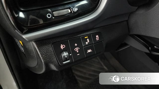 Kia Stonic id 4268797 из Кореи 20