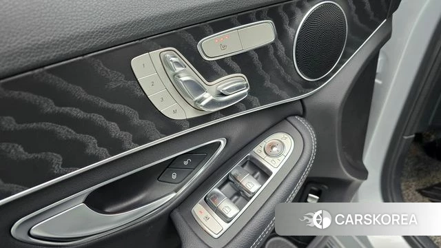 Mercedes-Benz C-Class W205 id 4728114 из Кореи 20