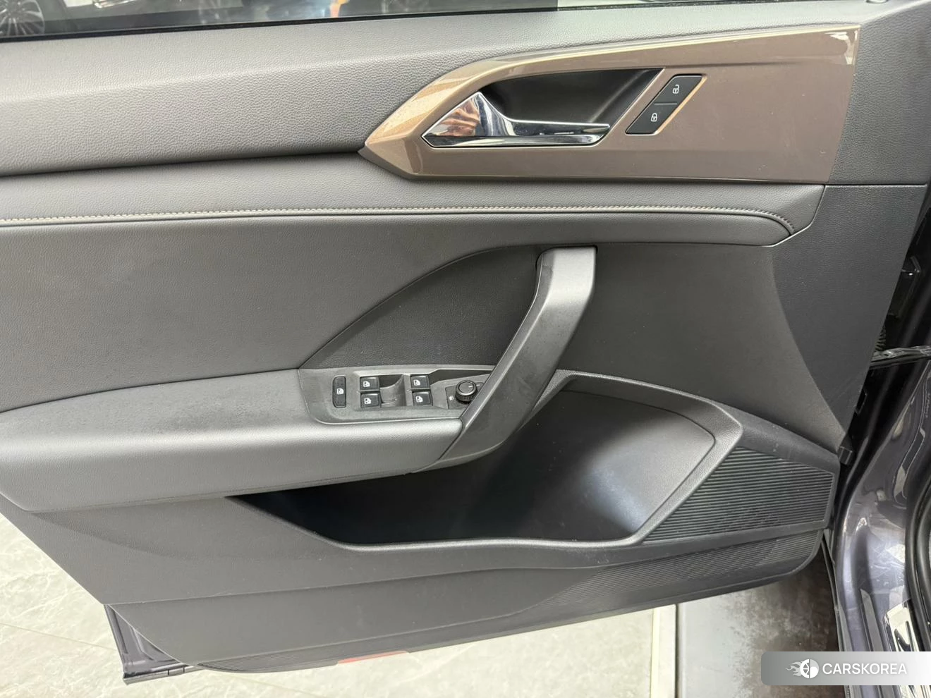 Volkswagen Tuyue id 4452802 из Китая 20
