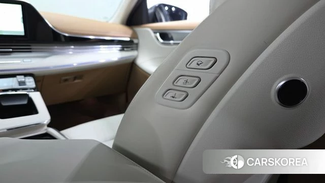 Hyundai The New Grandeur IG Hybrid id 4283993 из Кореи 20