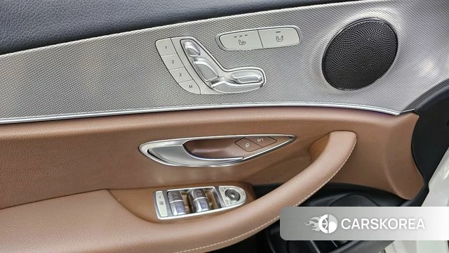 Mercedes-Benz E-Class W213 id 4385058 из Кореи 20
