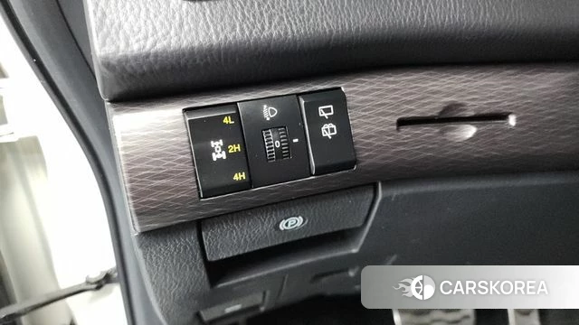 Ssangyong Korando Turismo id 4378179 из Кореи 20