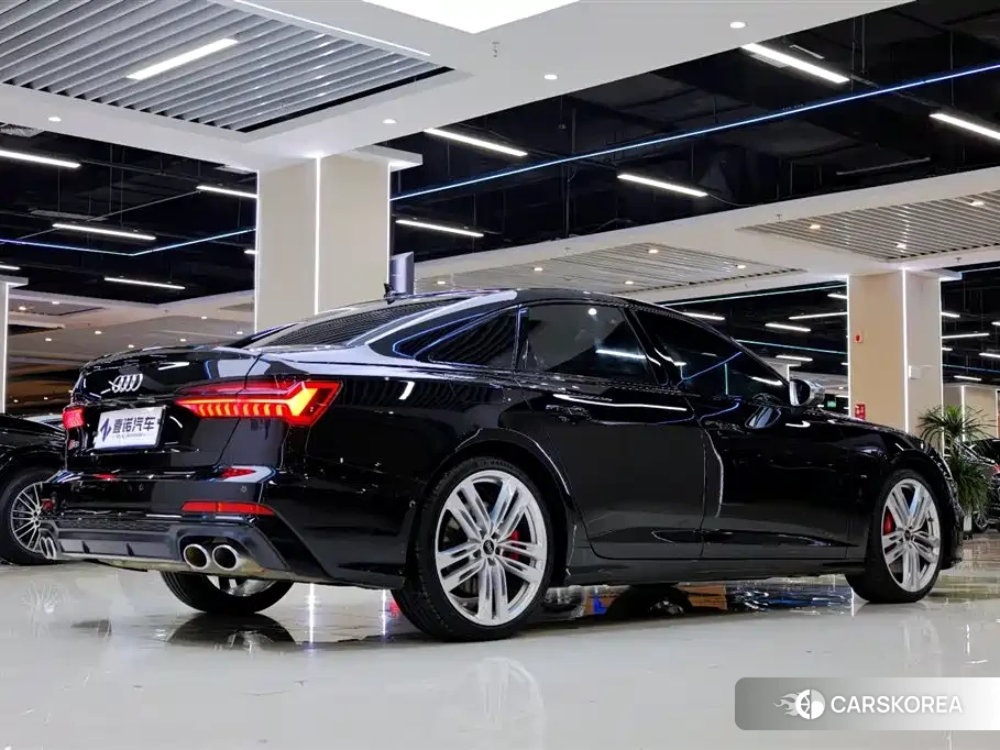 Audi S6 id 4559856 из Китая 20