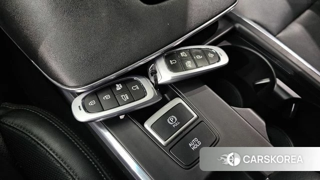 Hyundai The New Grandeur IG Hybrid id 4893905 из Кореи 20